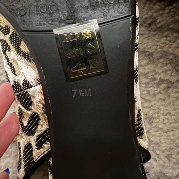 J. Renee Brietta Leopard Slingback Block Heels ๐ - Picture 7 of 16